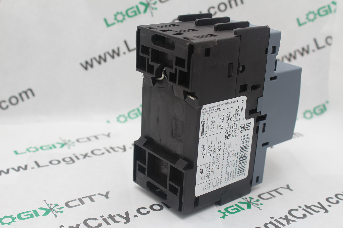 NEW NO BOX | SIEMENS | 3RV2011-0HA10 |