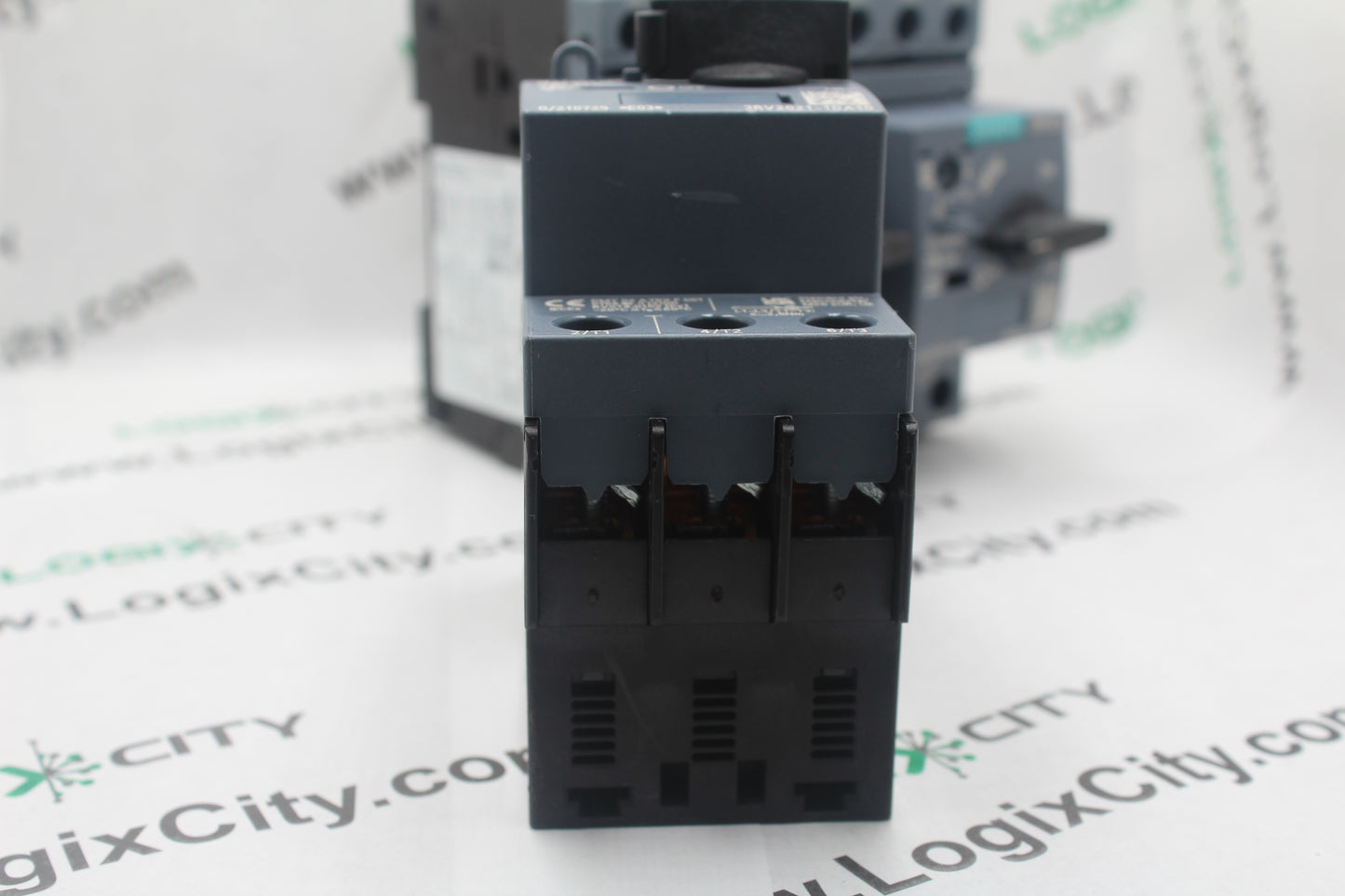 NEW NO BOX | SIEMENS | 3RV2021-1DA10 |