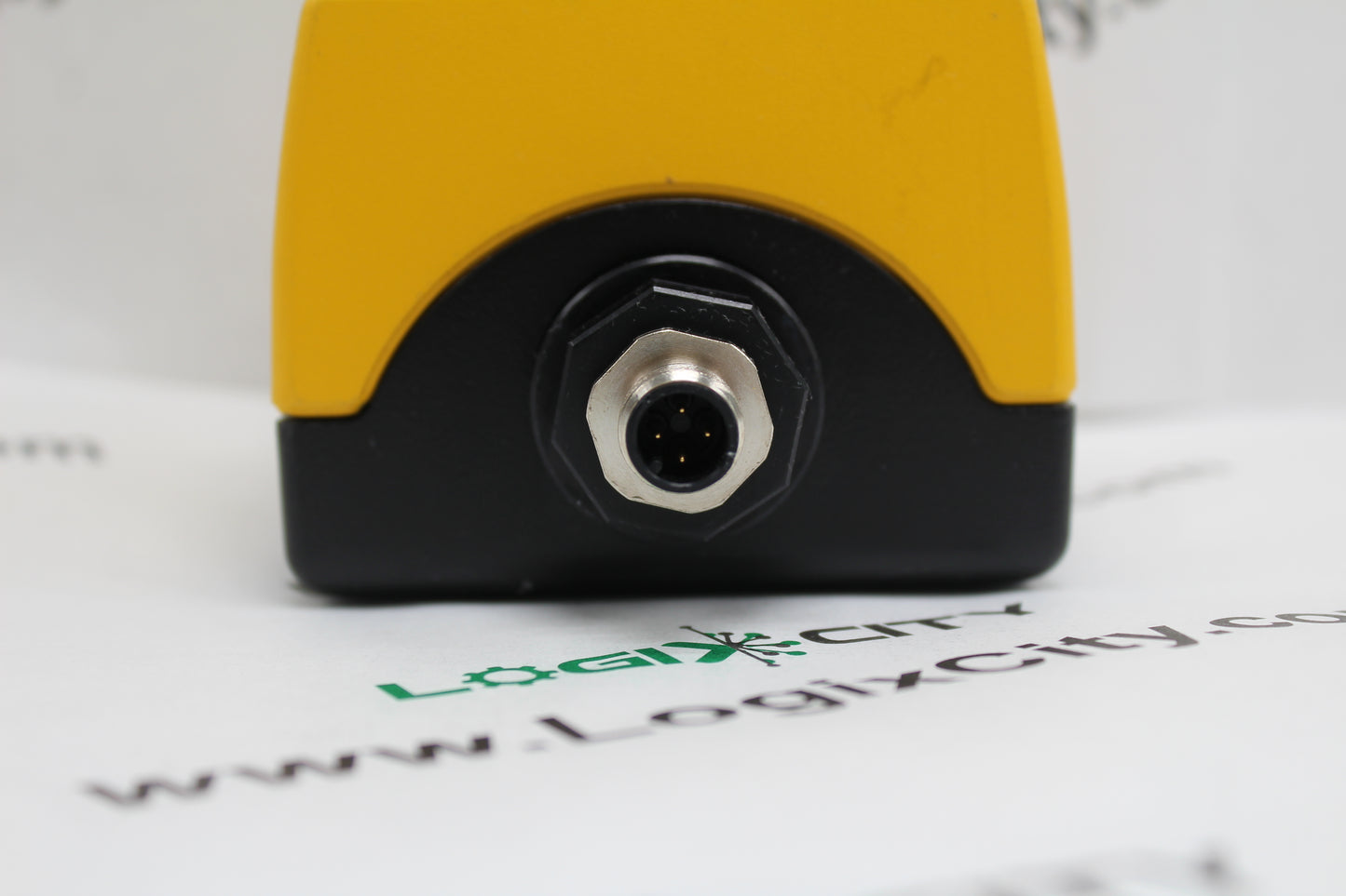 NEW NO BOX | SIEMENS | 3SB3801-2DG3 |