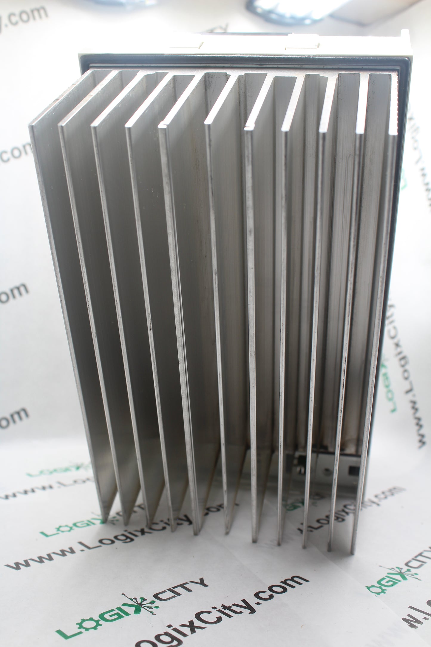 NEW NO BOX | KUKA | SERVO DRIVE KSD1-48 |