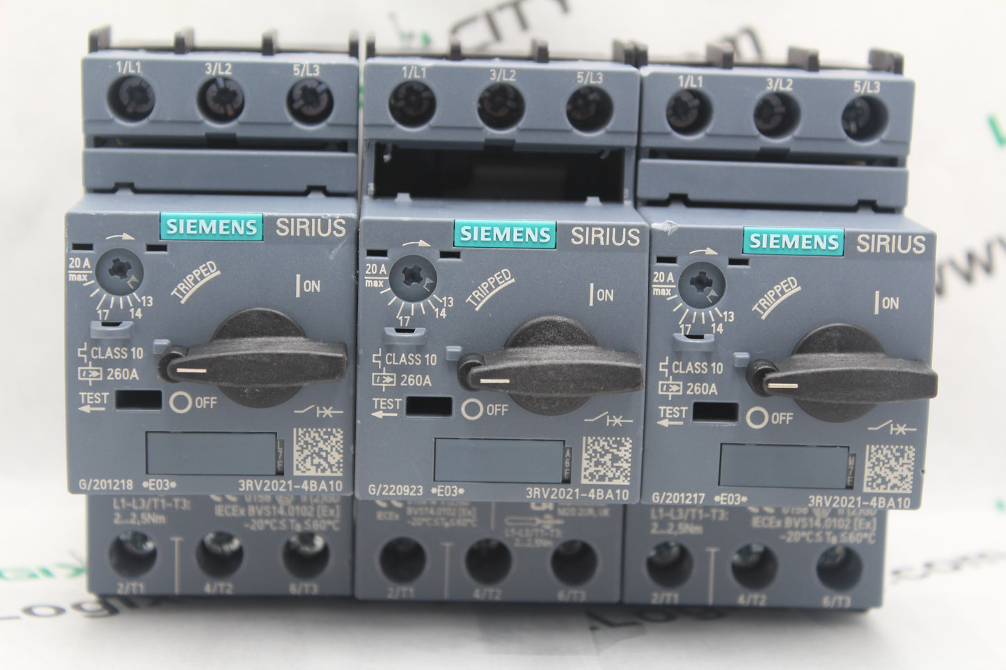 NEW NO BOX  | SIEMENS | 3RV2021-4BA10 |